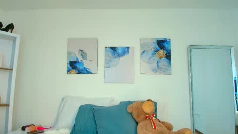  Princess Deimos  online show from March 1, 2026, 2:52 pm