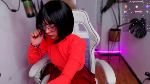 Snapshot of princess_kandy_ chatting on December 10, 2024, 5:44 pm evaaa new account Beth online show from December 10, 2024, 5:44 pm