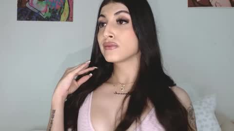 Sophie online show from January 14, 2026, 5:51 pm