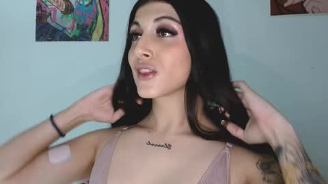 Sophie online show from March 11, 2026, 7:58 am