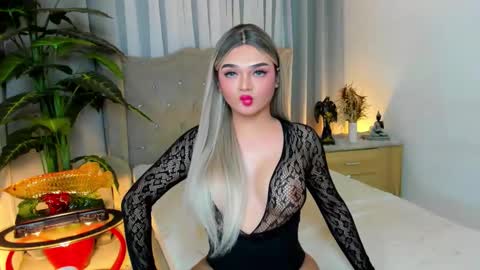 Snapshot of princesshugecumontop chatting on September 22, 2025, 11:56 am PrincessDONT FORGET TO FOLLOW ME online show from September 22, 2025, 11:56 am