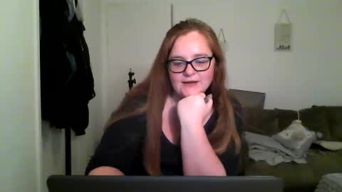 Snapshot of princessjennileigh chatting on September 18, 2025, 8:55 pm princessjennileigh online show from September 18, 2025, 8:55 pm