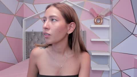   online show from February 13, 2025, 4:50 pm