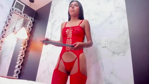   online show from October 9, 2025, 10:13 am