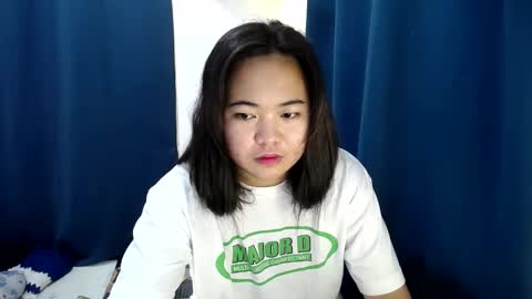 Snapshot of princessnaughty69 chatting on December 10, 2024, 2:39 pm SweetyHeart online show from December 10, 2024, 2:39 pm