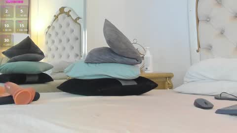 Snapshot of princsgirl_ chatting on January 31, 2025, 1:01 am Marcela online show from January 31, 2025, 1:01 am
