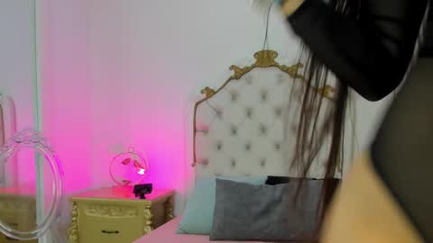 Snapshot of princsgirl_ chatting on February 23, 2025, 7:17 pm Marcela online show from February 23, 2025, 7:17 pm