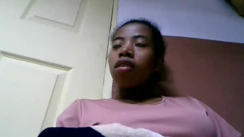 prisca880319 online show from July 9, 2026, 2:48 am