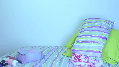 PriscilaSmiith online show from February 17, 2025, 7:10 pm