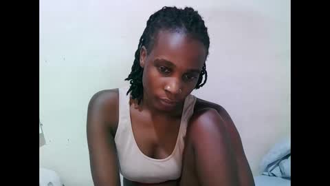 pritty_amber online show from May 27, 2026, 3:14 am