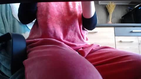 Space online show from April 6, 2026, 9:54 am