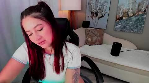 Snapshot of priya_rose chatting on February 25, 2026, 9:46 pm Priya Rose online show from February 25, 2026, 9:46 pm