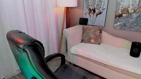 Priya Rose online show from May 20, 2026, 9:59 am