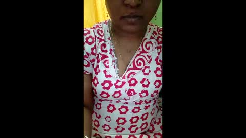 Snapshot of priyachocolaty chatting on February 1, 2026, 11:20 am priyachocolaty online show from February 1, 2026, 11:20 am