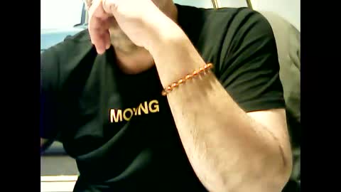 pro362514 online show from April 22, 2026, 5:47 pm