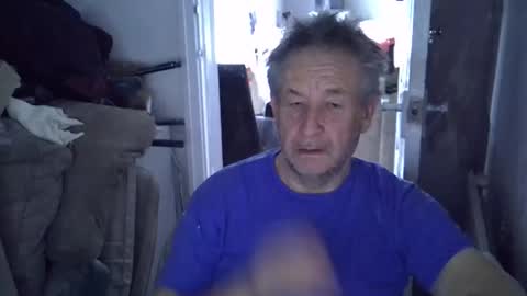 projectorepson online show from December 21, 2025, 1:29 pm