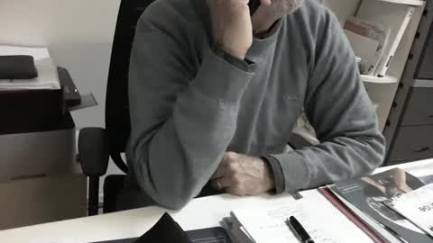 Snapshot of proplan chatting on April 8, 2026, 4:18 pm mature hairy guy online show from April 8, 2026, 4:18 pm