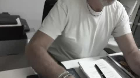 Snapshot of proplan chatting on May 28, 2026, 3:42 pm mature hairy guy online show from May 28, 2026, 3:42 pm