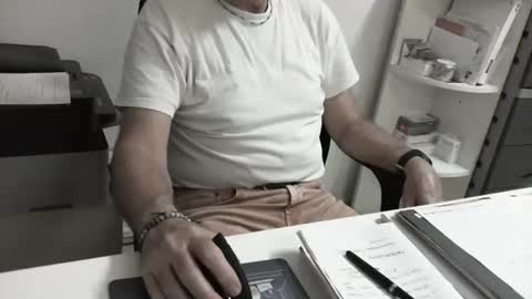 Snapshot of proplan chatting on May 29, 2026, 9:40 am mature hairy guy online show from May 29, 2026, 9:40 am