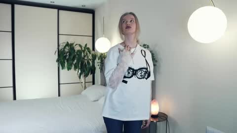 Snapshot of prudencebunyan chatting on March 12, 2025, 1:51 pm prudencebunyan online show from March 12, 2025, 1:51 pm