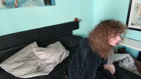 prxscillia_tx online show from March 30, 2026, 2:40 pm