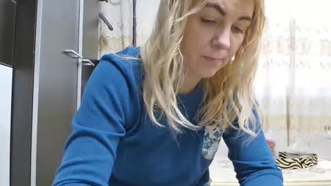 Pryncess sweety online show from December 4, 2025, 8:45 am