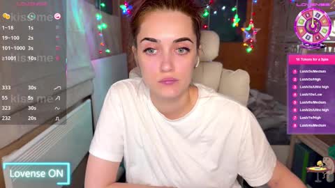 Queen of Pain online show from February 20, 2025, 6:02 pm