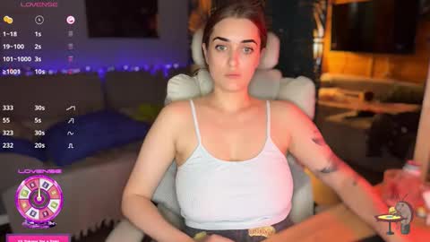 Queen of Pain online show from October 1, 2025, 9:48 am