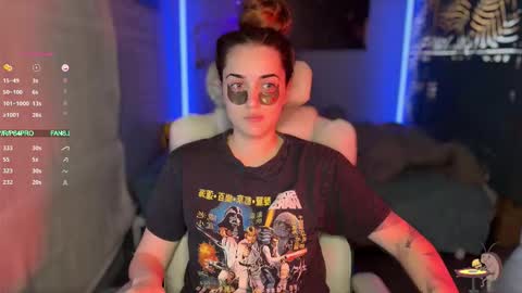 Queen of Pain online show from November 10, 2025, 8:24 am