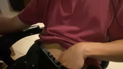 pssxlov online show from October 21, 2025, 5:52 am