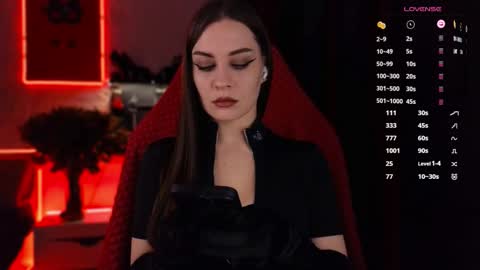 Snapshot of psy_vibe chatting on November 9, 2025, 8:40 pm Elena online show from November 9, 2025, 8:40 pm