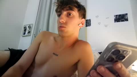 Snapshot of pttvnvkk chatting on January 28, 2025, 11:50 pm pttvnvkk online show from January 28, 2025, 11:50 pm