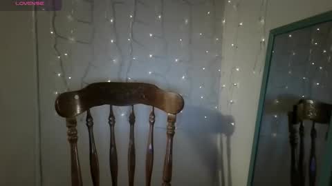 Snapshot of puddlessjersey chatting on February 6, 2026, 4:17 am Drowning Puddles online show from February 6, 2026, 4:17 am