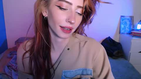 EsteticHouse online show from October 30, 2025, 1:12 pm