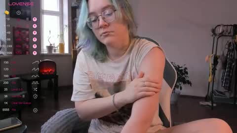 Snapshot of pumbazaebumba chatting on October 7, 2025, 4:42 am Alisa lack of vitamin D online show from October 7, 2025, 4:42 am