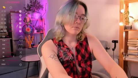 Snapshot of pumbazaebumba chatting on October 17, 2025, 8:06 am Alisa lack of vitamin D online show from October 17, 2025, 8:06 am