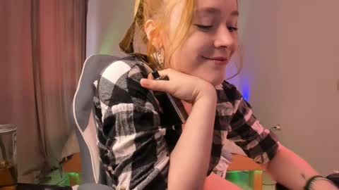 Alisa  lack of vitamin D  online show from April 19, 2026, 12:26 pm