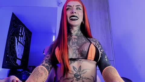 Snapshot of punkyfoxx chatting on January 27, 2025, 6:52 pm punkyfoxx online show from January 27, 2025, 6:52 pm