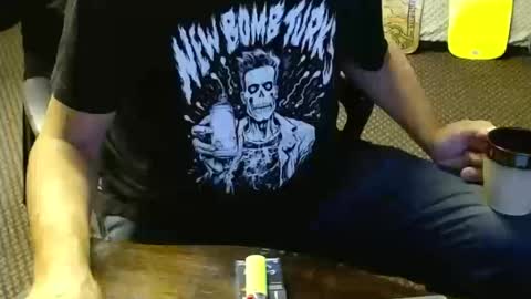 Snapshot of punkypapi chatting on October 14, 2025, 4:24 am Jojo online show from October 14, 2025, 4:24 am