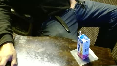 Snapshot of punkypapi chatting on November 16, 2025, 7:03 am Jojo online show from November 16, 2025, 7:03 am