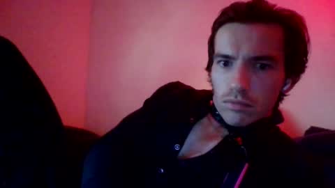 pup_cassius online show from October 31, 2025, 8:10 pm