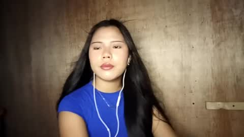 Livia online show from June 29, 2026, 6:52 am