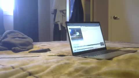 purdyguy7777 online show from January 24, 2025, 8:32 pm