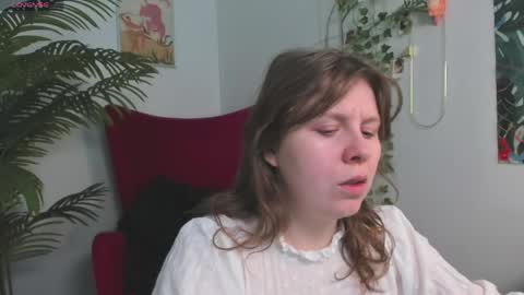 constant schedule Wednesday  Friday  Saturday  Sunday  The Rosemarie online show from April 12, 2026, 5:34 am