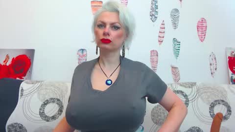 Goldie online show from February 16, 2026, 12:40 am