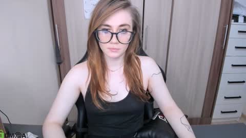 I am Mila online show from December 25, 2024, 2:34 pm