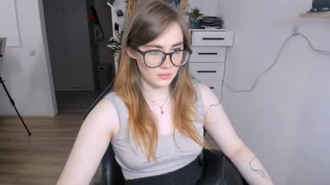 I am Mila online show from September 11, 2025, 9:20 am