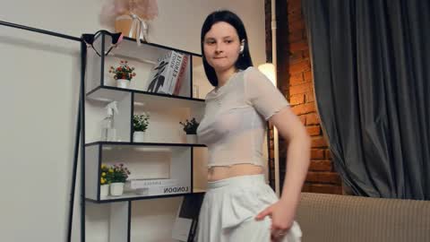 Snapshot of puremelody chatting on October 17, 2025, 9:39 pm puremelody online show from October 17, 2025, 9:39 pm