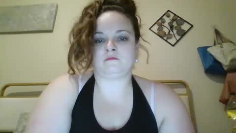 Snapshot of puresowet chatting on October 7, 2025, 1:03 am PURELYWET online show from October 7, 2025, 1:03 am