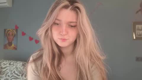 Bella online show from March 28, 2026, 5:40 am